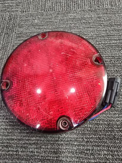 Picture of LIGHT, WARNING, RED, 7 INCH, LED, SELECT FLASH Part # BB10063563-TAKEOFF